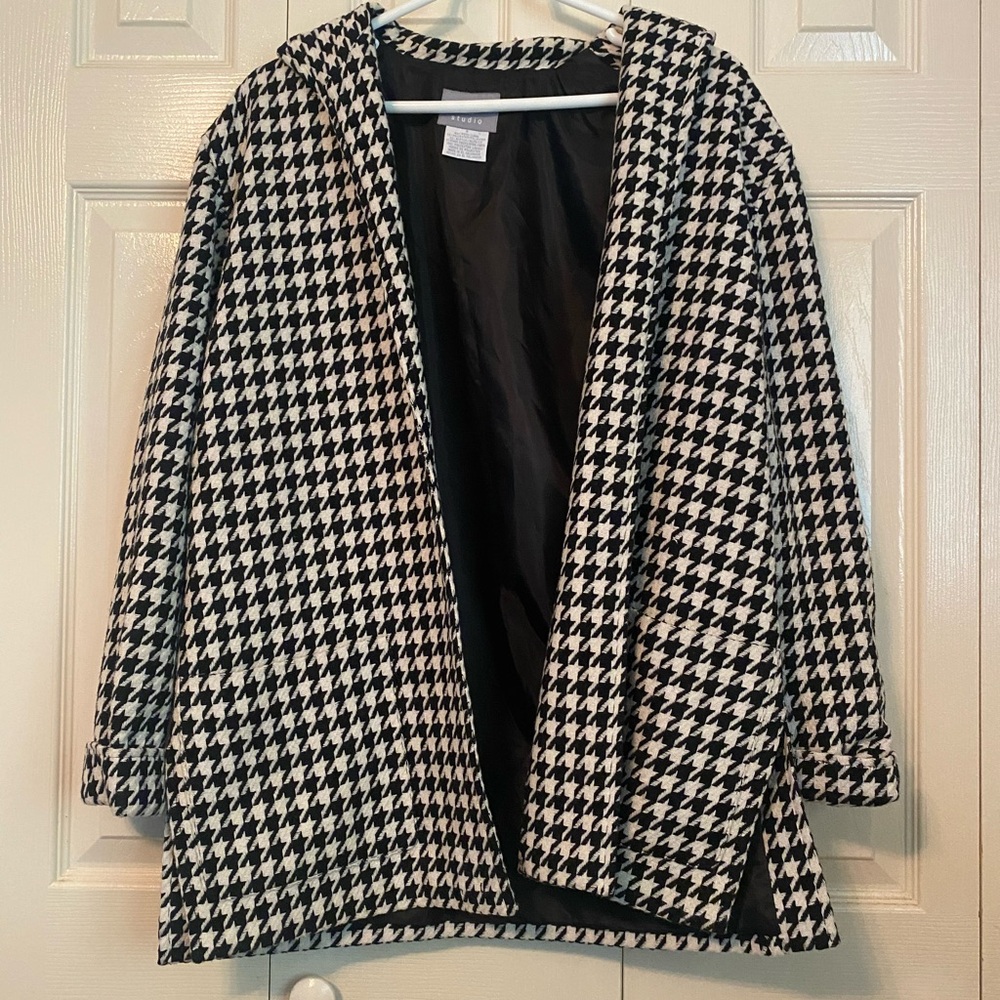 Women's Black and White Houndstooth Jacket Blazer l 8